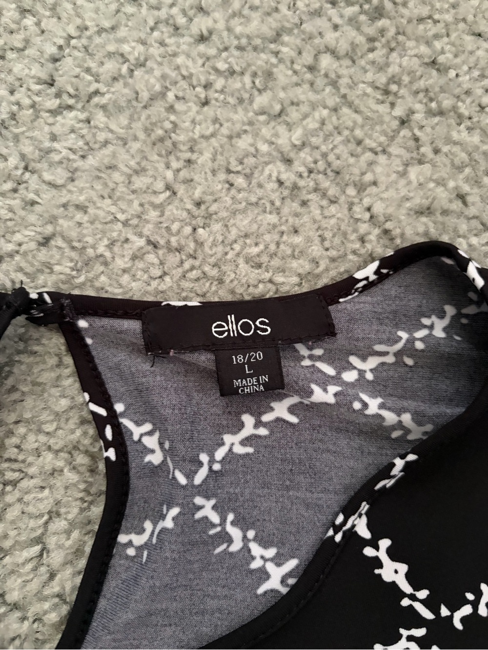 ellos Dark Navy and White Long-Sleeve Patterned Shift Dress - Picture 6 of 7